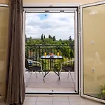 Dallas Appart hôtel Svoronata