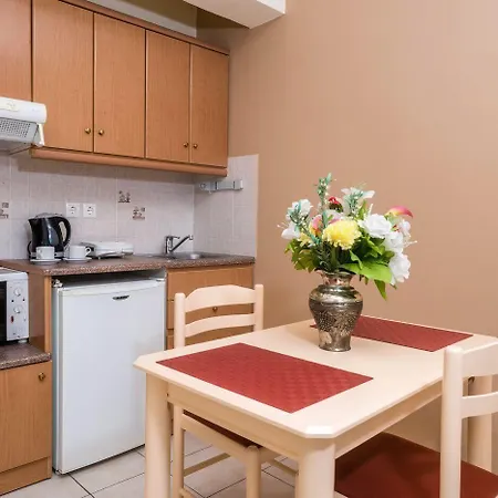 Aparthotel Dallas Svoronata