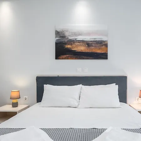 Aparthotel Dallas Svoronata