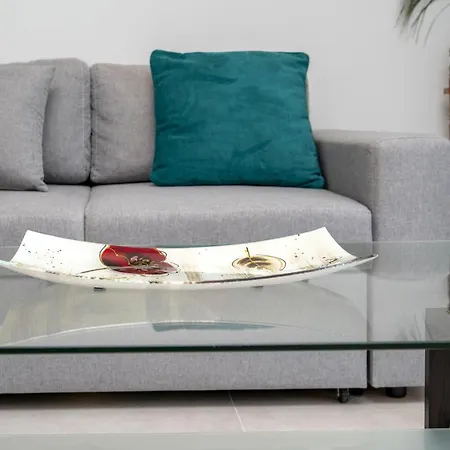 Dallas Aparthotel Svoronata