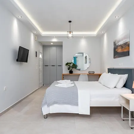 Aparthotel Dallas Svoronata