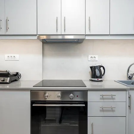 Dallas Aparthotel Svoronata