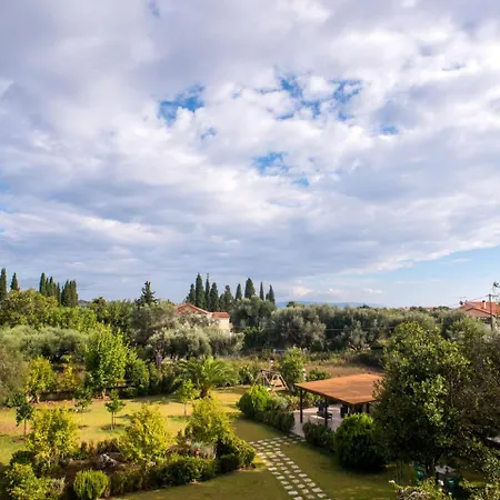 Dallas Aparthotel 2*